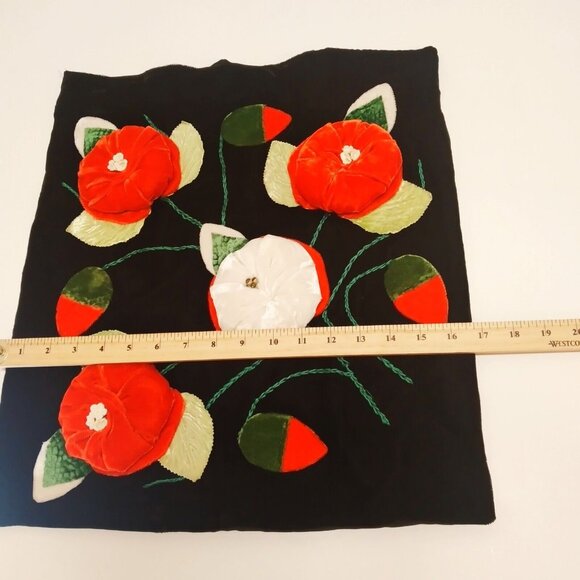 Throw Pillow Cover One Set Decor Velvet 3D Red Flowers Black, Cushion Cases. - Picture 8 of 10